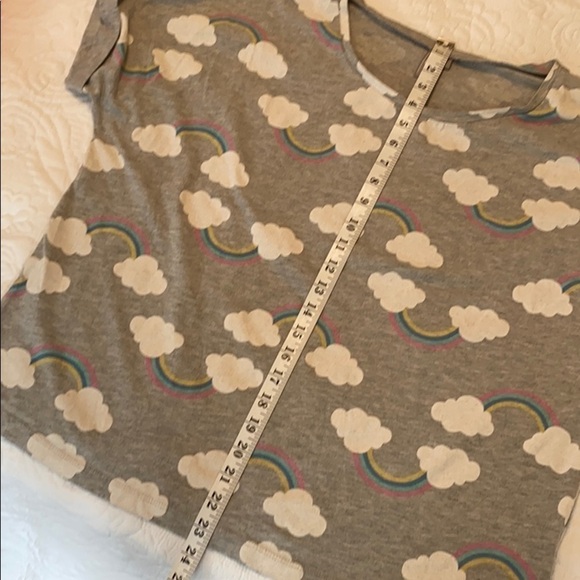 ASOS rainbow cloud print cap sleeve top size Medium - Picture 8 of 8